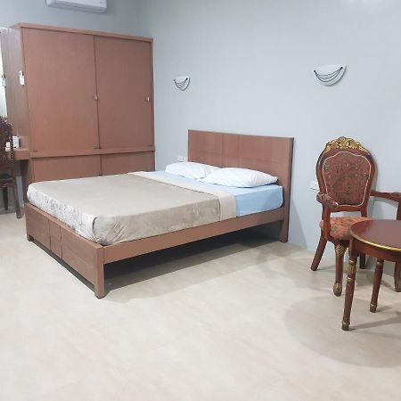 B&S Pension House 디폴로그 외부 사진